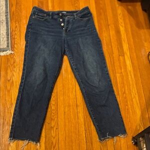 Old Navy Dark Blue Ankle Jeans Button Fly Distressed Bottoms Size 6